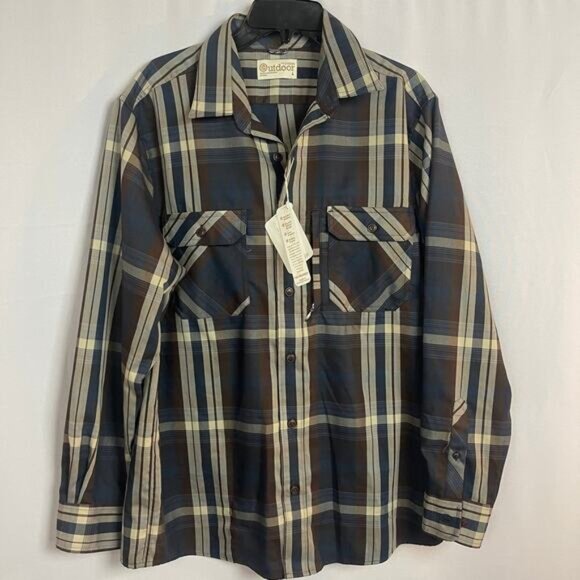 Roundtree & Yorke Outdoor The Trekker Button-down Shirt M NWT - Picture 2 of 10